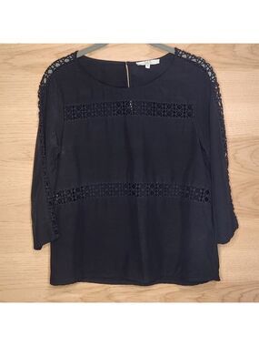365 THREE SIXTY FIVE BLACK SELIMA BLOUSE LACE INSETS ON SLEEVE AND BODY SMALL